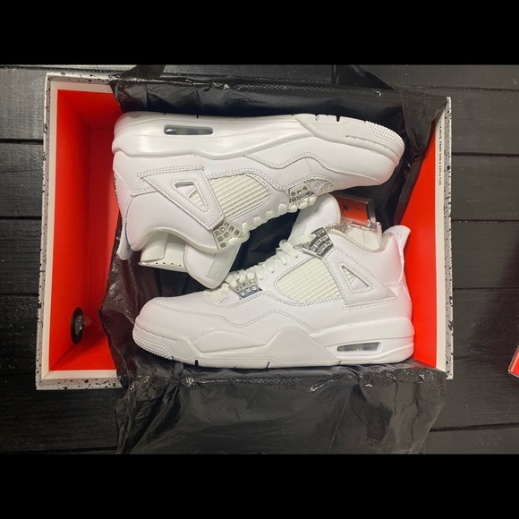Jordan 4 Retro Pure Money (2017) - Picture 3 of 3
